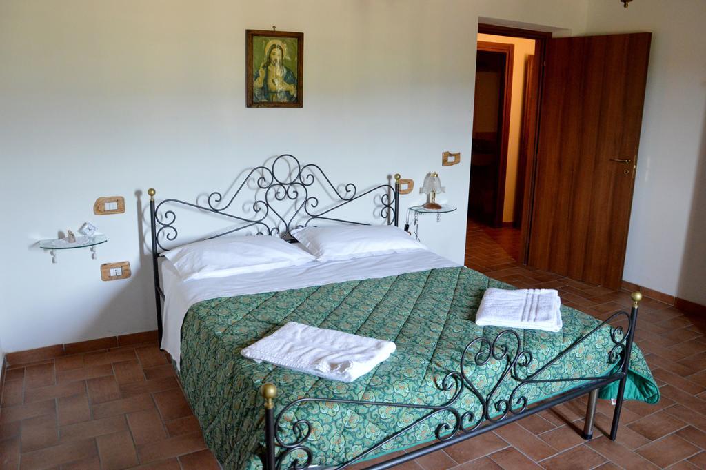 Vila Agriturismo La Collina Massa Martana Pokoj fotografie